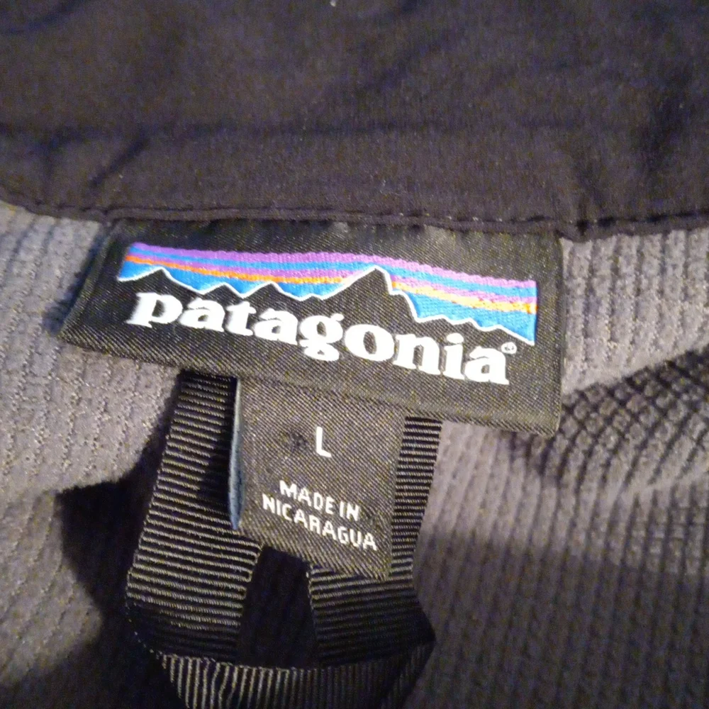 Patagonia Mens Sz L Black - Picture 6 of 7